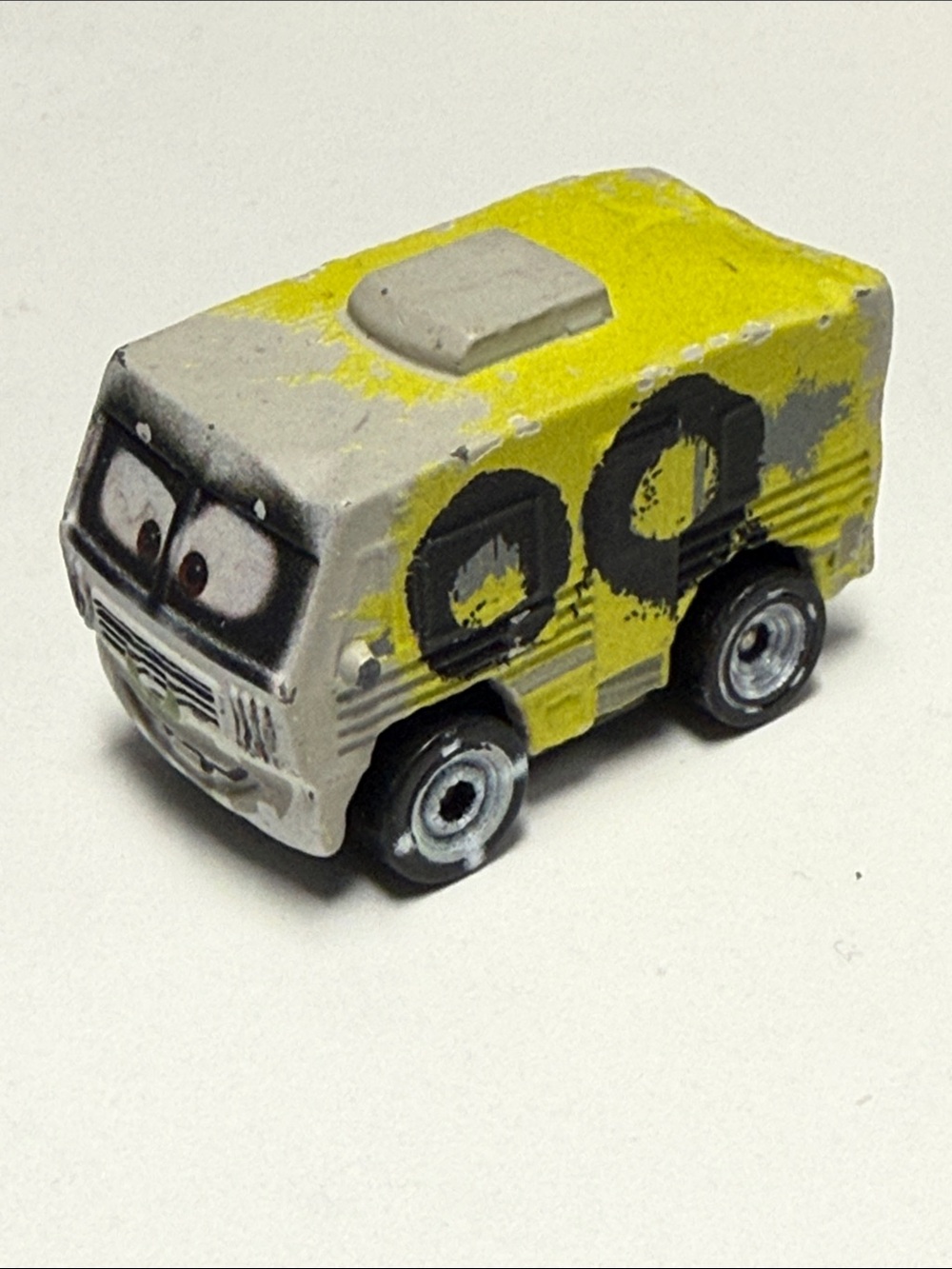 Disney Pixar Cars mini racers ARVY Open used - Picture 1 of 5